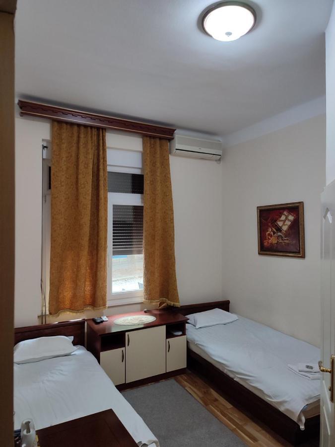 Boutique Hotel Travelling Actor - Skadarlija 베오그라드 객실 사진